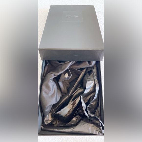 Saint Laurent Black Heels with Logo Heel - Picture 14 of 14